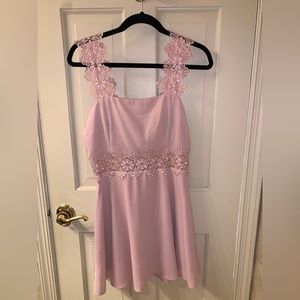 Lulu’s Pink Dress Size M